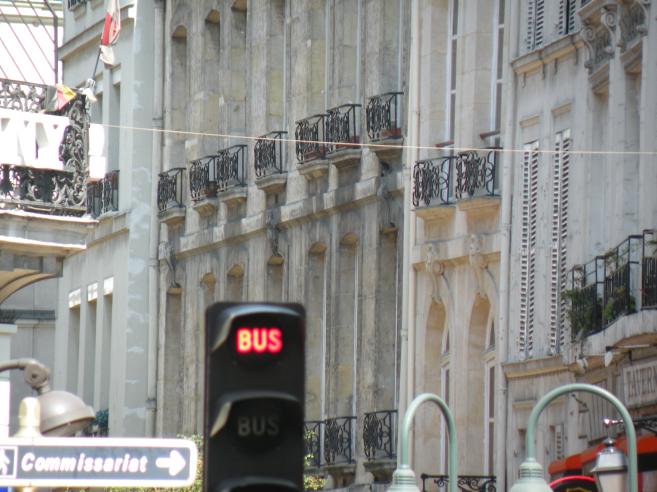  façades d'immeubles, rue de la Harpe